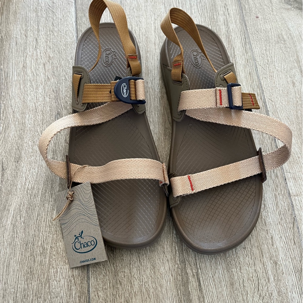 Chaco Women's Lowdown Sandal, Style JCH109416, Color Light Tan Caramel, Size 11